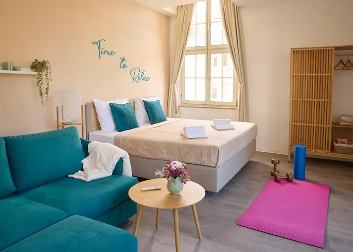 Relax Fuer Bis Zu 6 Personen - Parkplatz - Voll Ausgestattet & Gemuetlich Daire